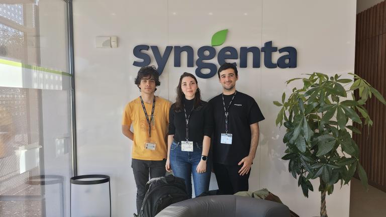 Estudantes vencedores do Concurso sobre NTG